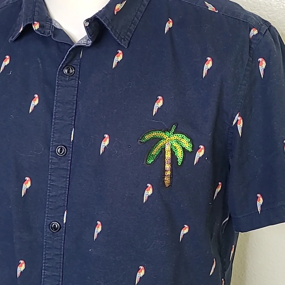 Shirt Size Medium Short Sleeve Blue Cotton Stretch Parrot Print Slim Fit Palm - Picture 3 of 7